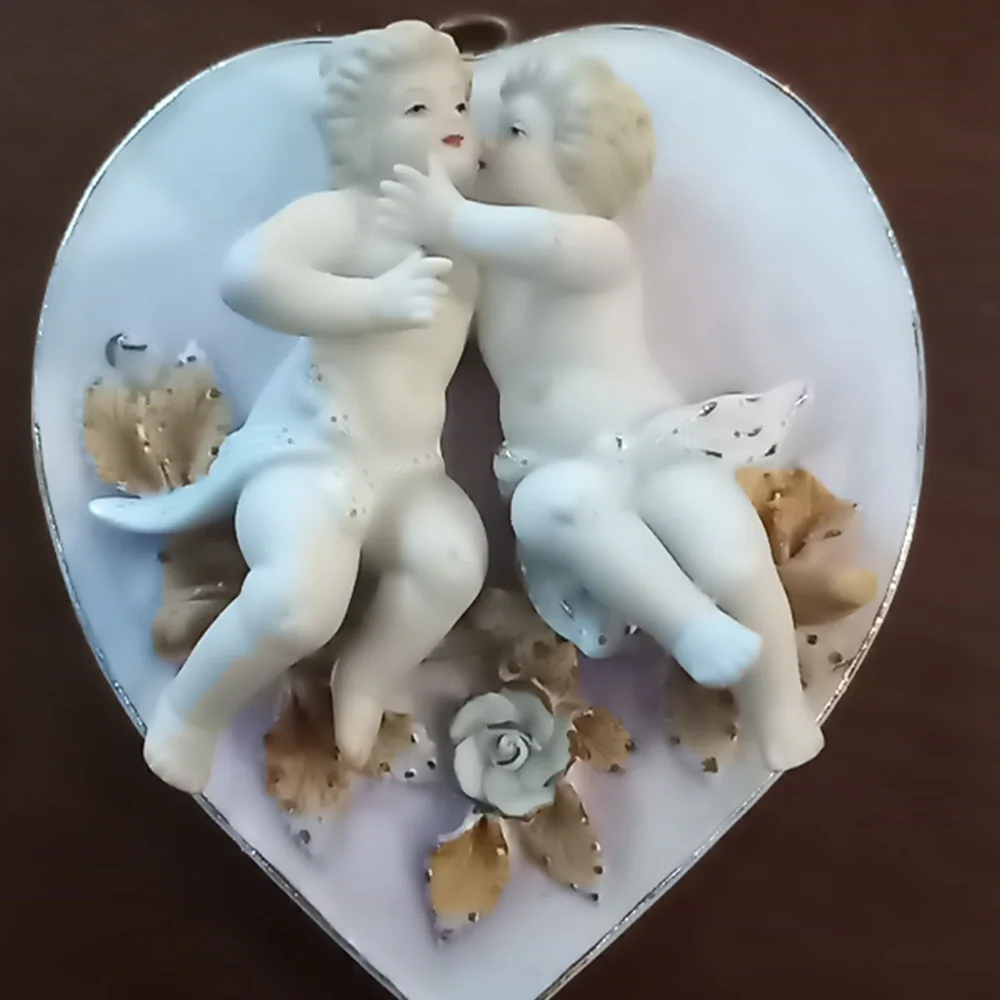 Vintage Arnart Creation Japan Heart Sweet Cherubs Wall Hangings 6 x 5 #7…
